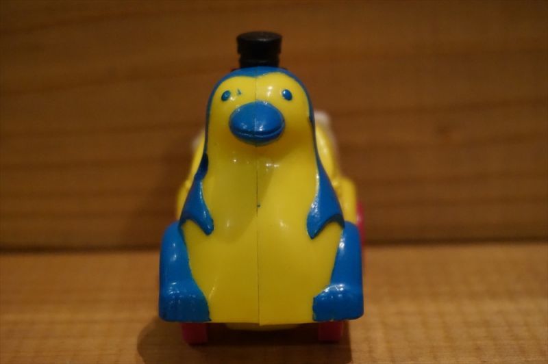 画像: The Penguin ミールトイ