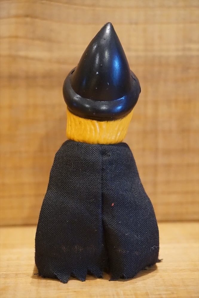 画像: WITCH FINGER PUPPET