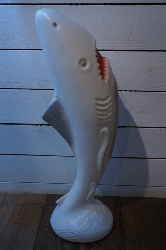 画像: THE GREAT WHITE SHARK BANK【A】