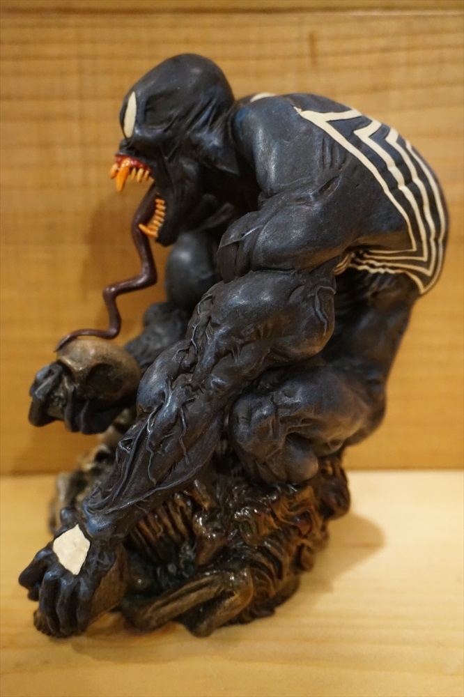 画像: VENOM スタチュー