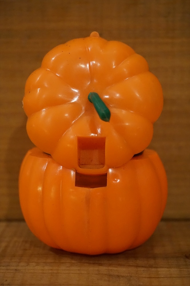 画像: Pumpkin ビックリ箱 【黒猫】 