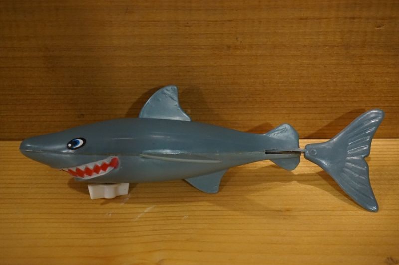 画像: Shark Wind-up