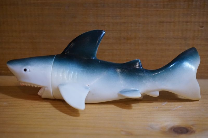 画像: 日本製 サメ ソフビ【D】