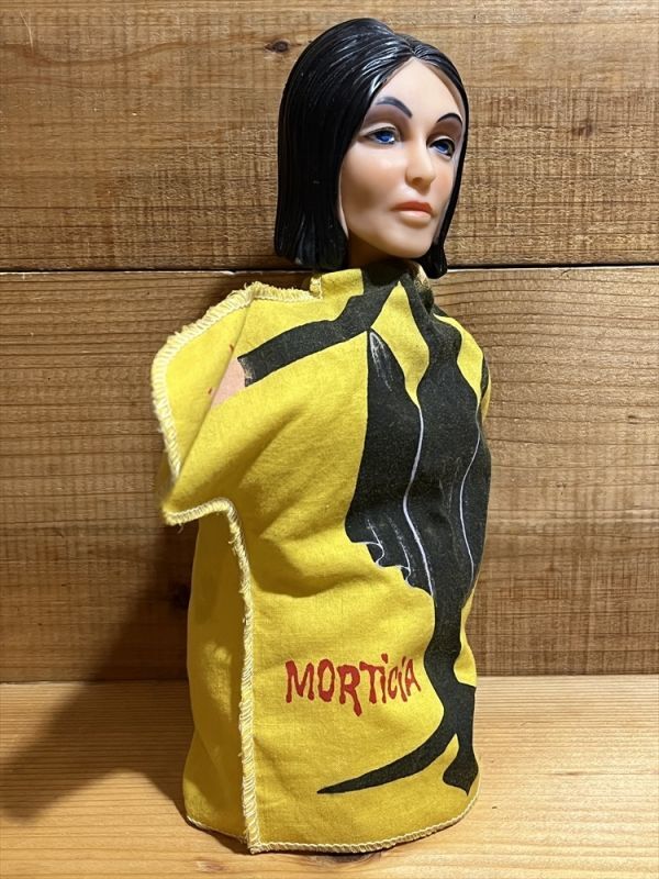 画像: MORTICIA HAND PUPPET