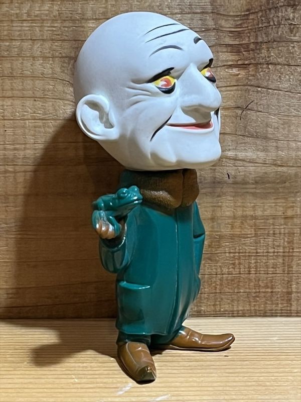 画像: UNCLE FESTER / The Addams Family