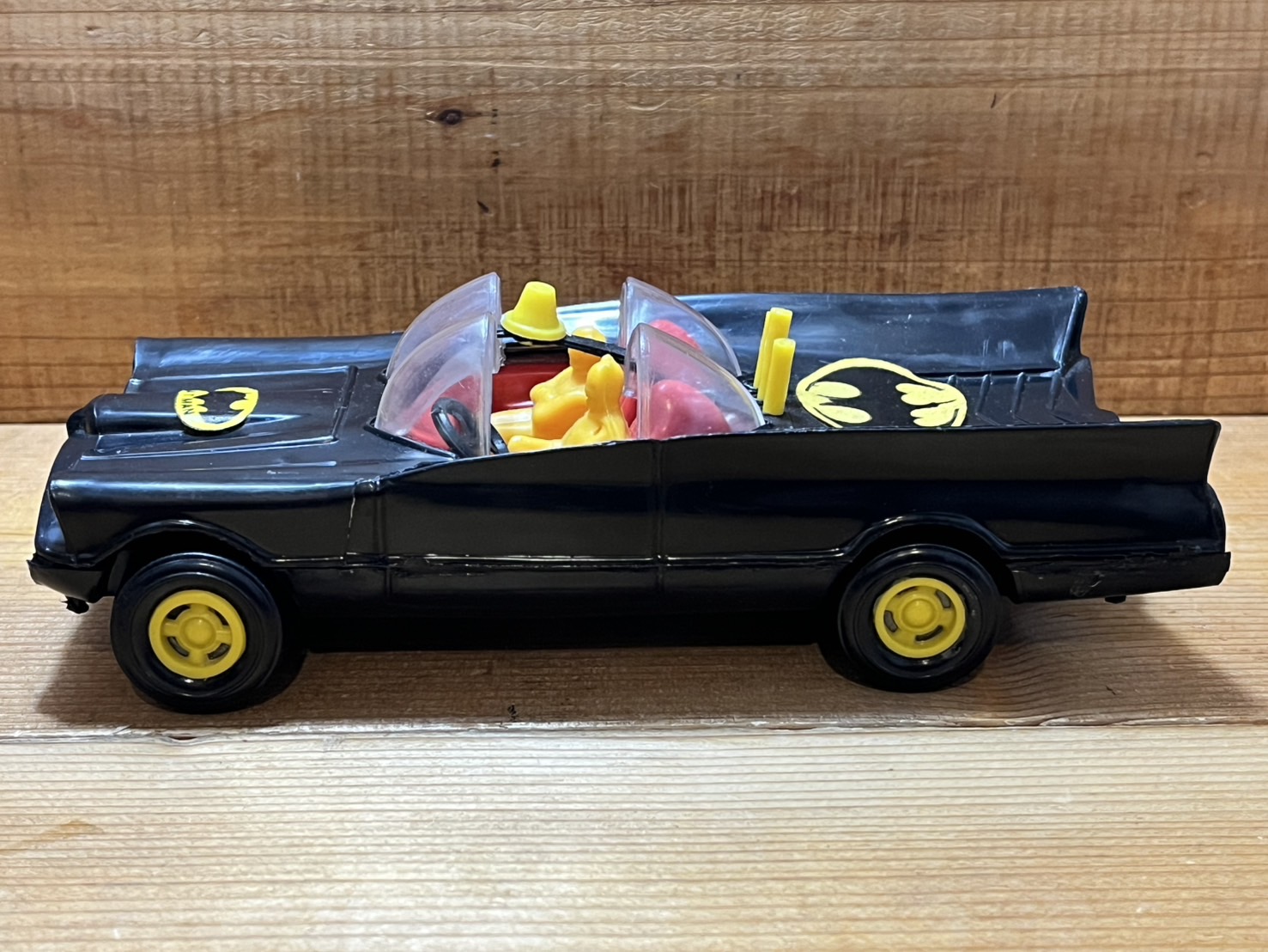 画像: 70s Batman Batmobile