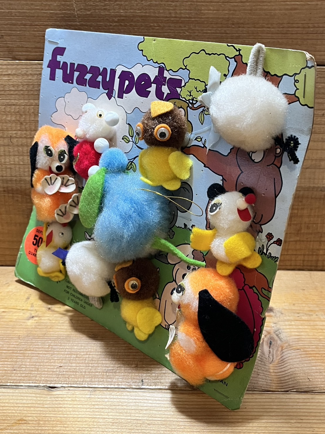 画像: Fuzzy Pets ガチャ台紙