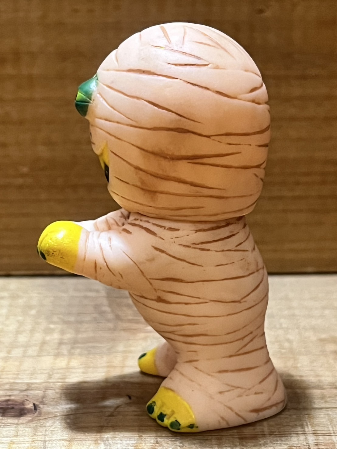 画像: Cling Creatures