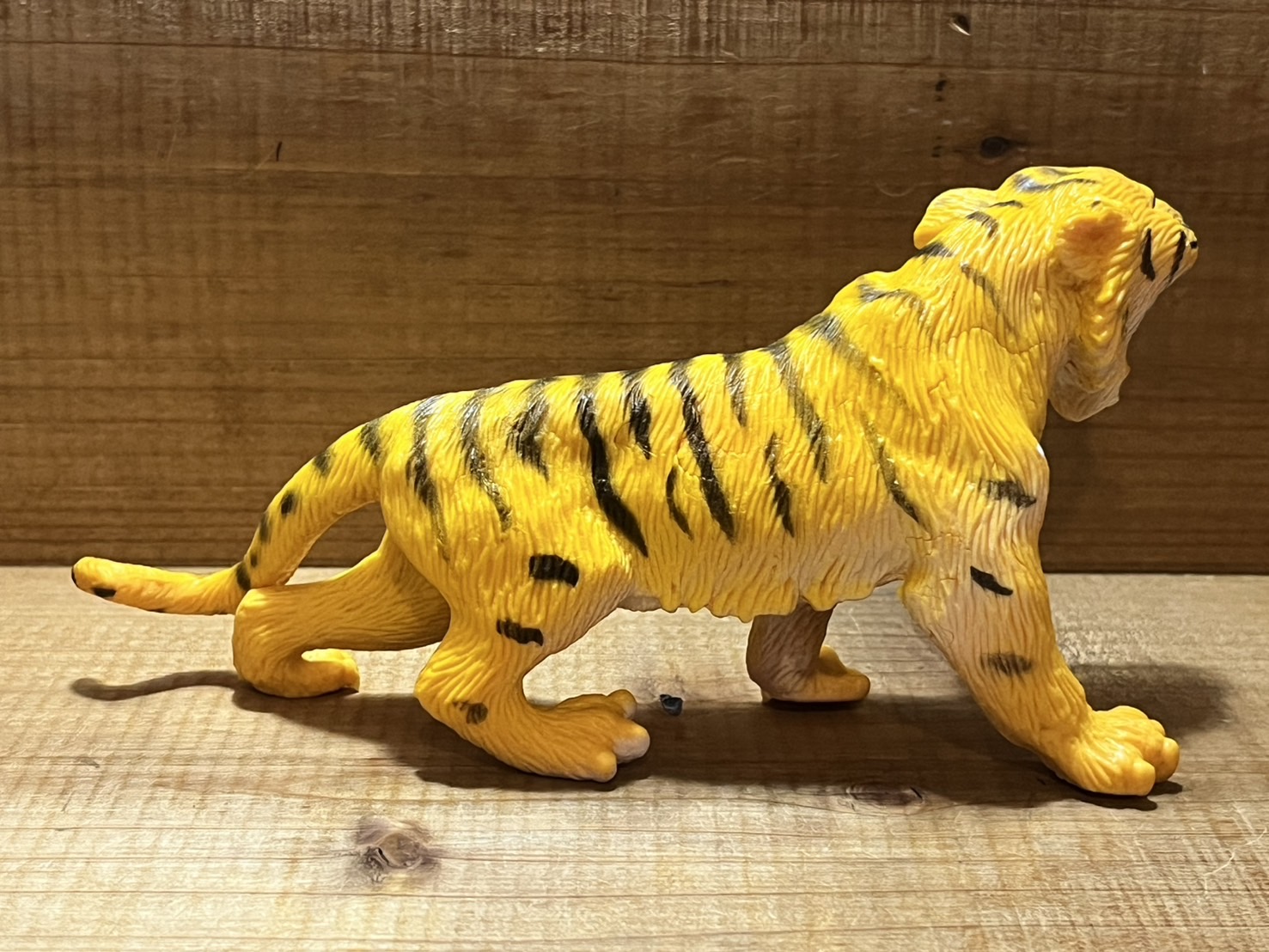 画像: ラバー製 トラ人形【C】