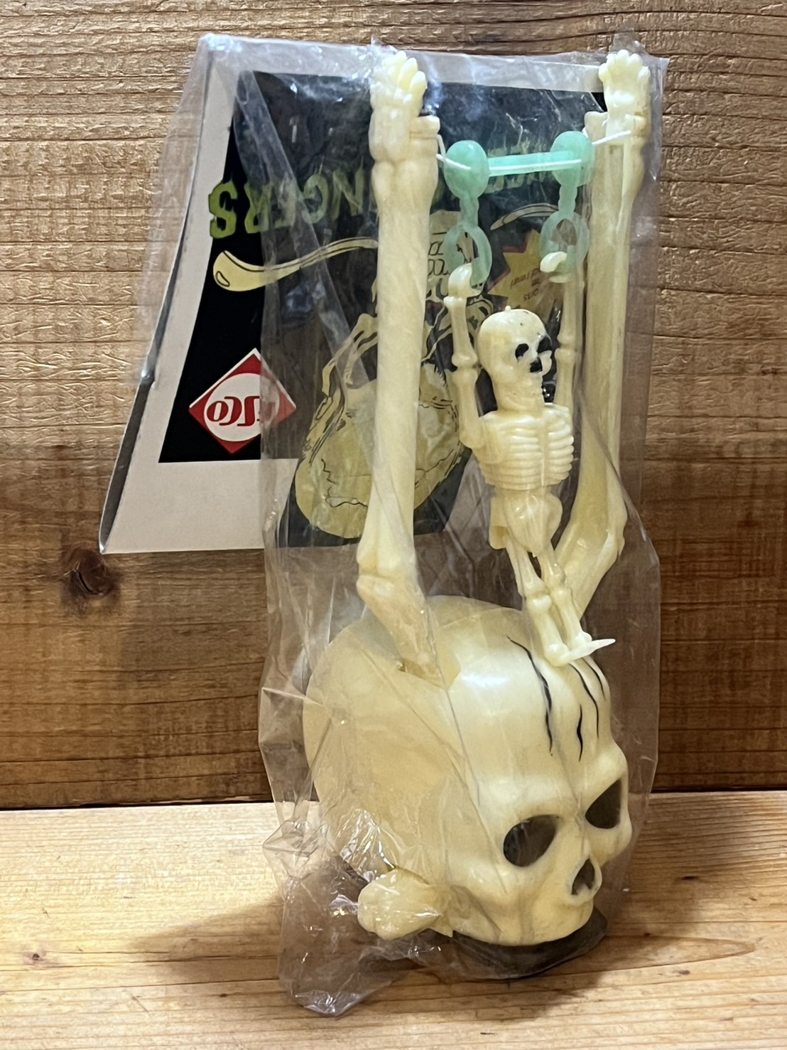 画像: HALLOWEEN SWINGERS SKULL