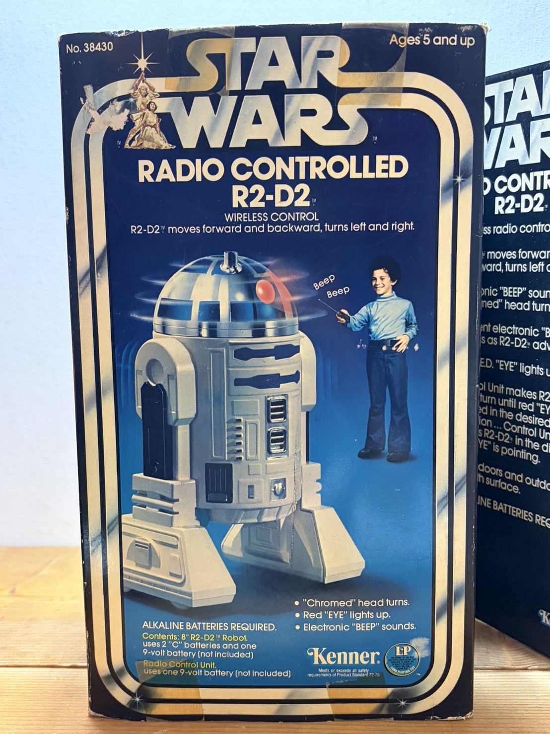 画像: RADIO CONTROLLED R2-D2