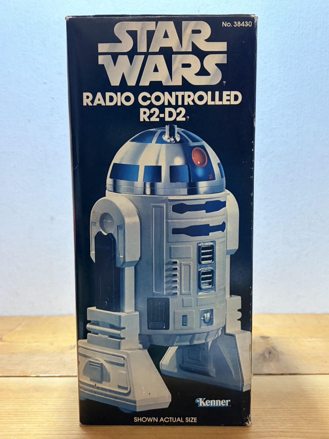 画像: RADIO CONTROLLED R2-D2